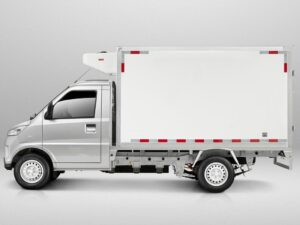 Wuling 2.6 Ton Electric Refrigerated Truck