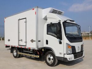 Yuchai 4.5 Ton Electric Refrigerated Truck