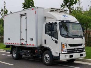 Yutong 4.4 Ton Electric Refrigerated Truck