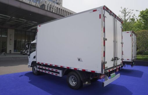 Yutong 4.5 Ton Electric Refrigerated Truck