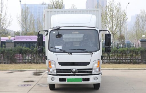 Yutong Light Truck 4Tons 4.12Meter Single Row Pure Electric Van Light Truck