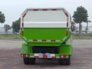 Chengli 3.4 Tons Eletric Rear Compactor Truck