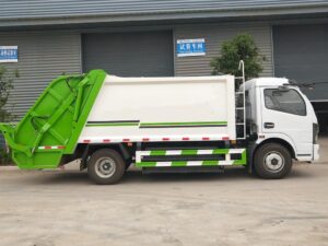 Chengli 9 Tons Eletric Rear Compactor Truck