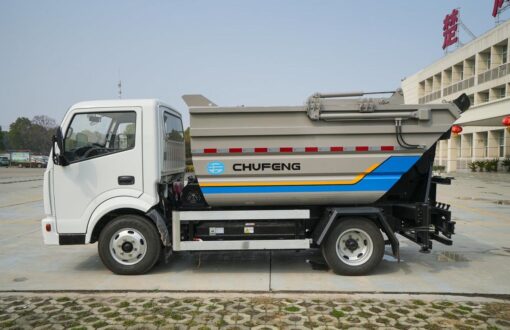 Chufeng 3.5 Tons Electric Rear Compactor Truck