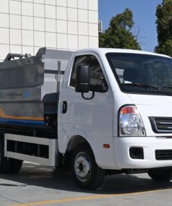 Chufeng 4.5 Tons Electric Rear Compactor Truck