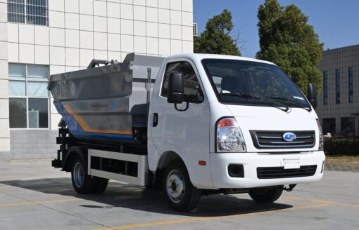 Chufeng 4.5 Tons Electric Rear Compactor Truck