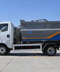 Chufeng 4.5 Tons Electric Rear Compactor Truck