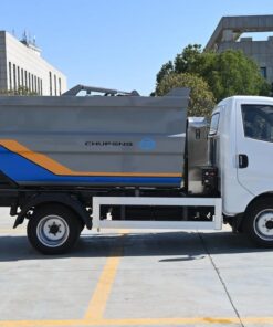 Chufeng 4.5 Tons Electric Rear Compactor Truck