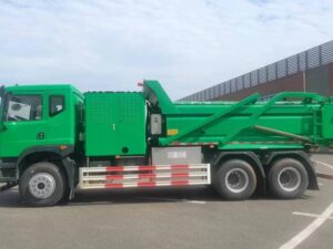 Dongfeng 25 Tons Eletric Rear Compactor Truck