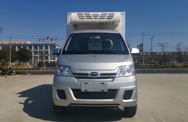 Guotai 2.7 Tons Eletric Refrigerated Truck