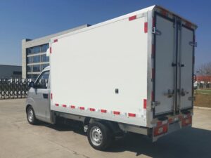 Guotai 2.7 Tons Eletric Refrigerated Truck