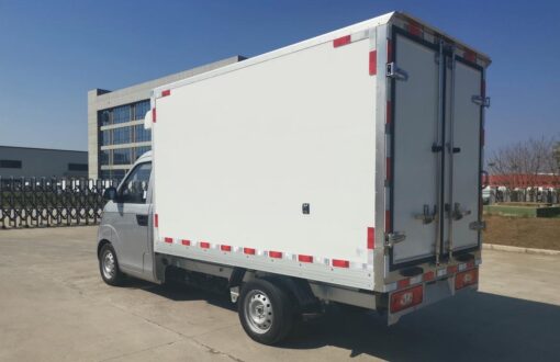 Guotai 2.7 Tons Eletric Refrigerated Truck