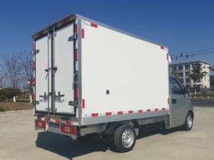 Guotai 2.7 Tons Eletric Refrigerated Truck