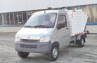 Yanlong 2.5 Tons Eletric Rear Compactor Truck