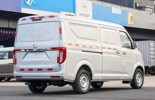 Changan 2.6 Ton Eletric Dry Van Truck