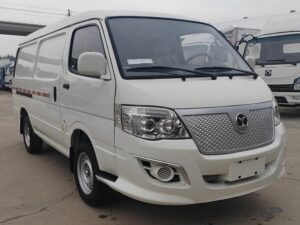 Dongfeng 3 Ton Eletric Dry Van Truck