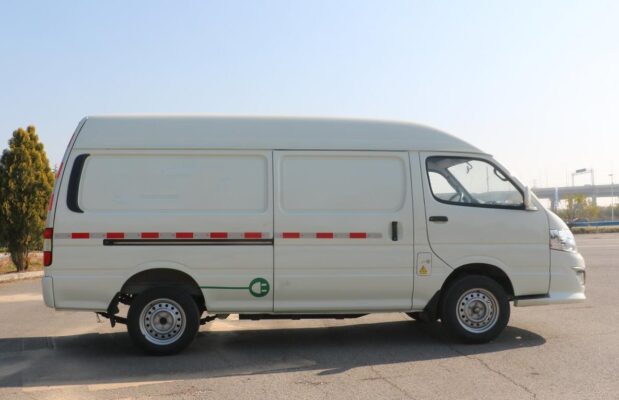 Haima 3.5 Ton Eletric Dry Van Truck