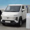 Lei Chi 2.8 Ton eletric dry van truck