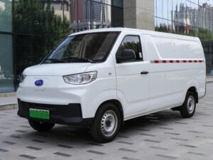 Qiwei 2.7 Ton Eletric Dry Van Truck