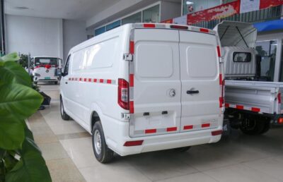 Yu Chai 3.1 Ton Eletric Dry Van Truck