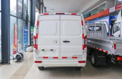 Yu Chai 3.1 Ton Eletric Dry Van Truck