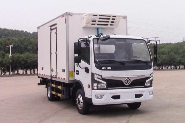 Dongfeng 4.5 Ton eletrik soyuducu yük maşını